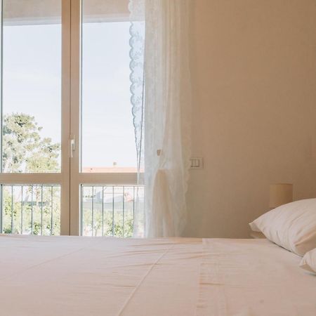 קמראנו Rediesis Apartments מראה חיצוני תמונה
